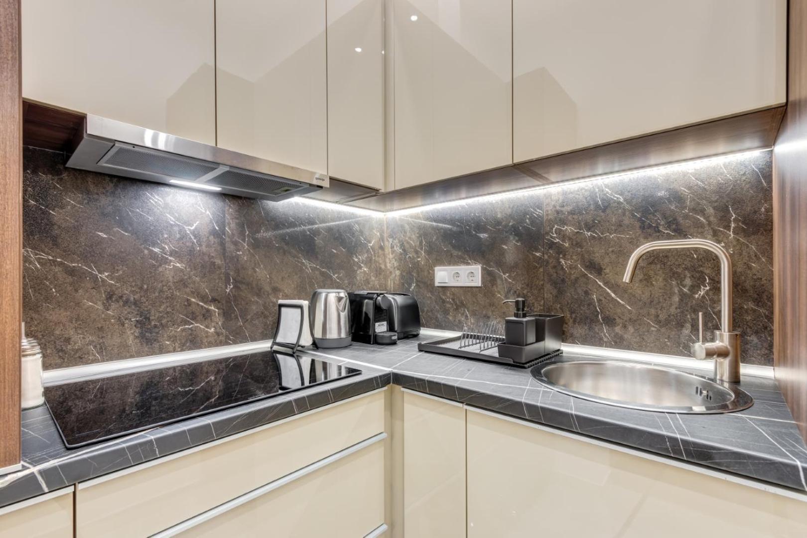 Mega Deal - Elegance - No Deposit Needed Budapest Eksteriør bilde